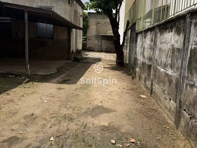Terreno com 107m², para alugar, no bairro Santa Rosa em Niterói