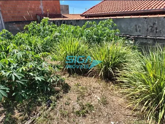 Terreno com 240m², à venda, no bairro Pão de Açúcar em Pouso Alegre