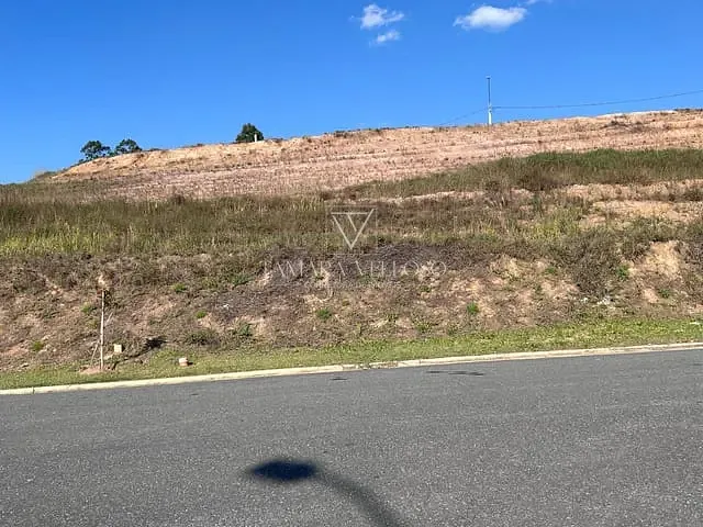 Terreno com 250m², à venda, no bairro Cézar de Souza em Mogi das Cruzes