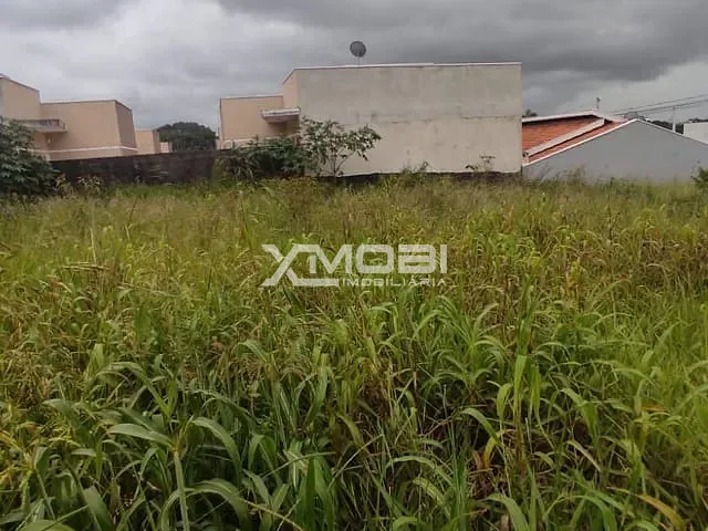 Terreno com 300m², à venda, no bairro Dos Ivo em Jarinu