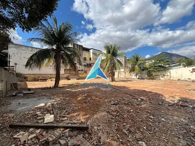 Terreno com 800m², para alugar, no bairro São Paulo em Governador Valadares