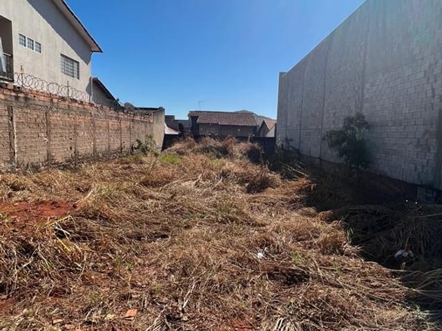 Terreno com 360m², à venda, no bairro Residencial Pilar dos Sonhos em Goiânia