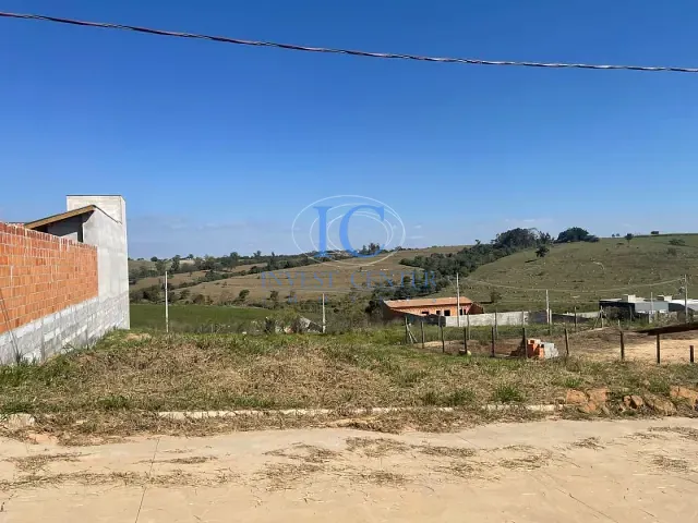 Terreno com 600m², à venda, no bairro Cardeal em Elias Fausto