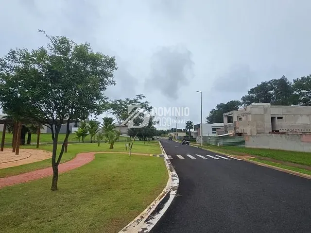 Terreno com 434m², à venda, no bairro Cyrela Landscape em Uberaba