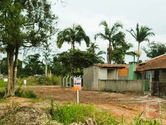 Terreno com 480m², à venda, no bairro Paese em Itapoá