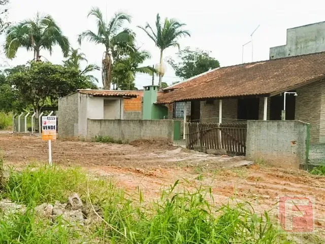 Terreno com 480m², à venda, no bairro Paese em Itapoá