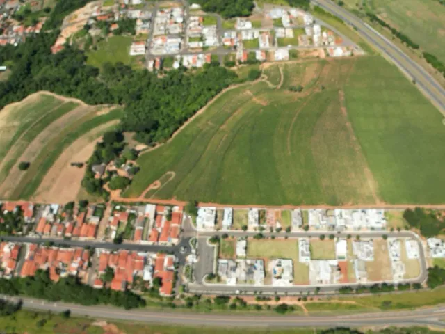 Terreno com 200000m², à venda, no bairro Vila Morro do Castanho em Cosmópolis