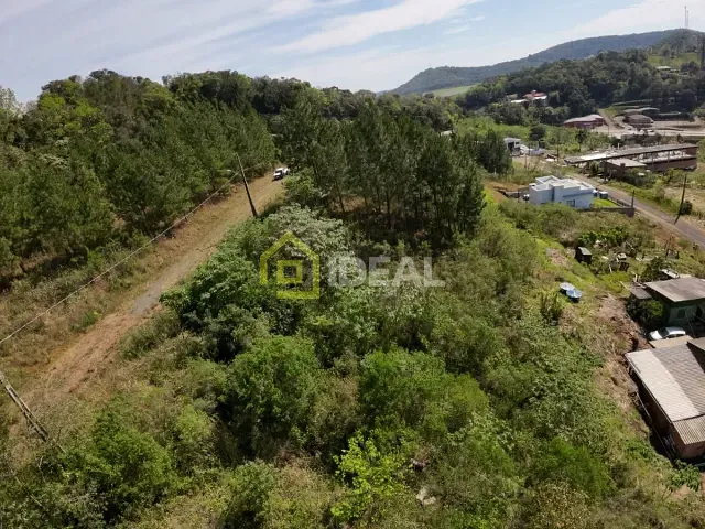 Terreno com 450m², à venda, no bairro São Cristóvão em Concórdia