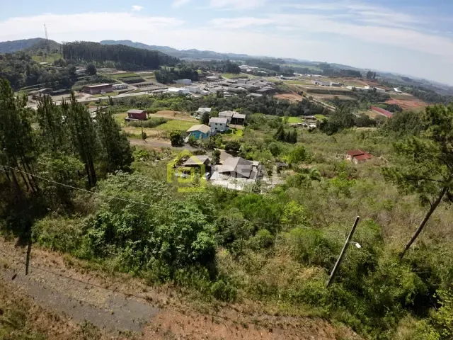 Terreno com 450m², à venda, no bairro São Cristóvão em Concórdia