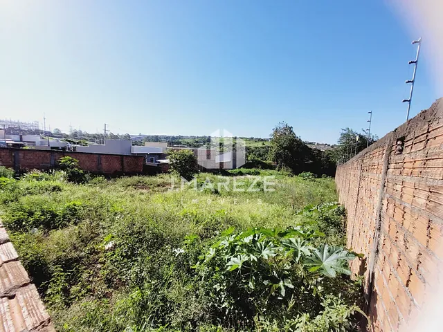 Terreno com 890m², à venda, no bairro Jardim Ponta Grossa em Apucarana