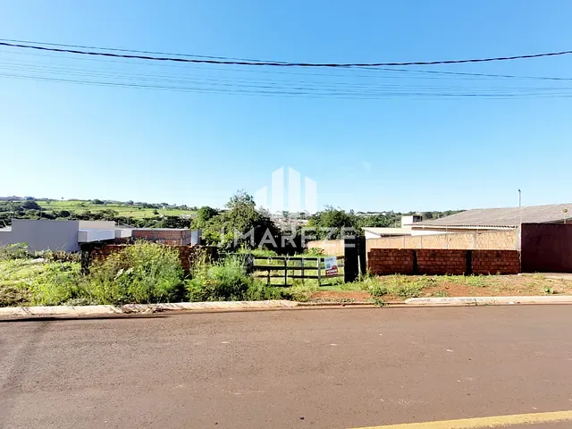 Terreno com 890m², à venda, no bairro Jardim Ponta Grossa em Apucarana