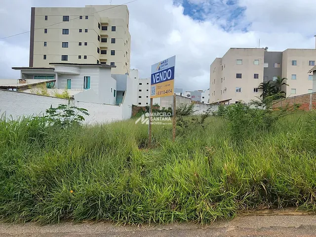 Terreno com 360m², à venda, no bairro Candeias em Vitória da Conquista