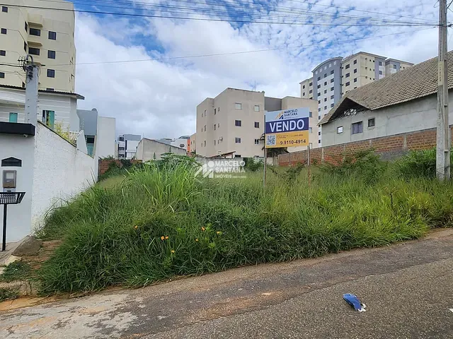 Terreno com 360m², à venda, no bairro Candeias em Vitória da Conquista