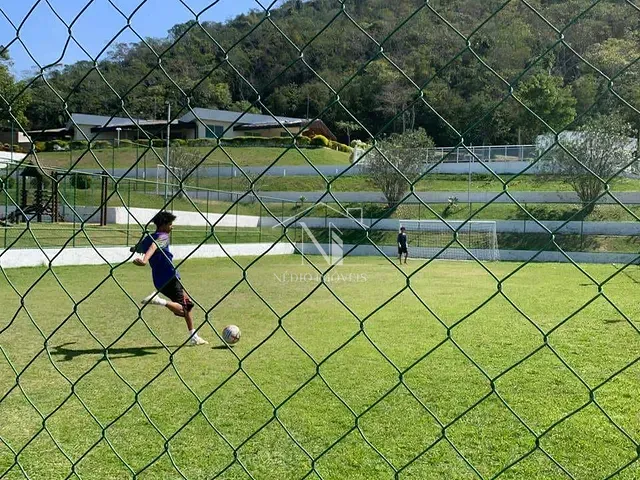 Terreno com 360m², à venda, no bairro Inoã (Inoã) em Maricá