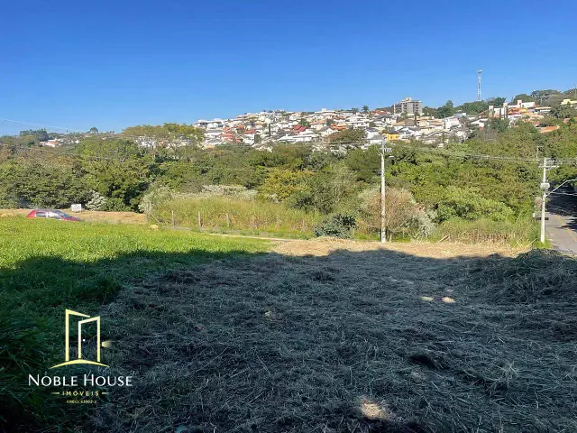 Terreno com 671m², à venda, no bairro Bosque em Vinhedo