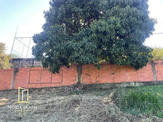 Terreno com 671m², à venda, no bairro Bosque em Vinhedo