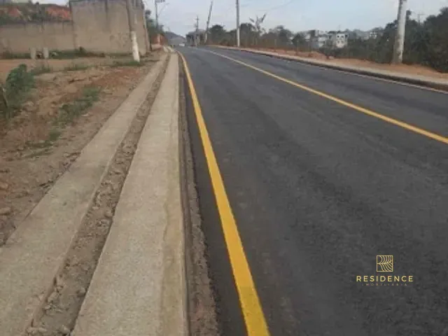 Terreno com 405m², à venda, no bairro Roma em Volta Redonda