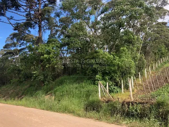 Terreno com 525m², à venda, no bairro Centro em Bocaiúva Do Sul
