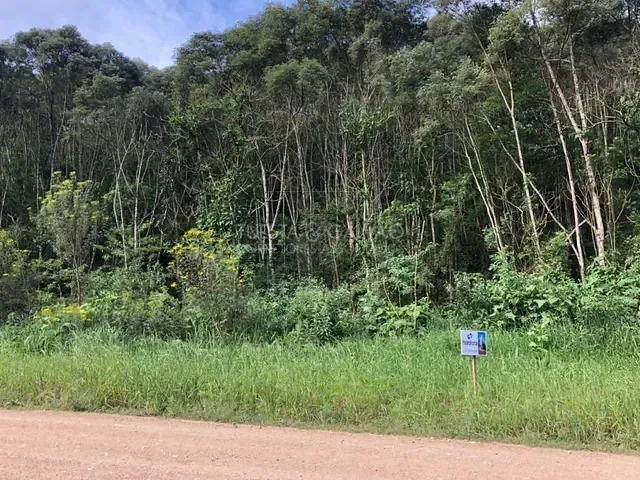 Terreno com 525m², à venda, no bairro Centro em Bocaiúva Do Sul