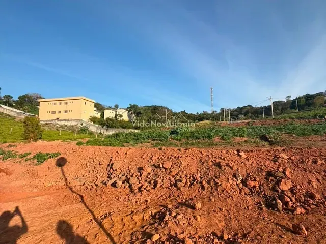 Terreno com 175m², à venda, no bairro Jardim Colonial em Atibaia