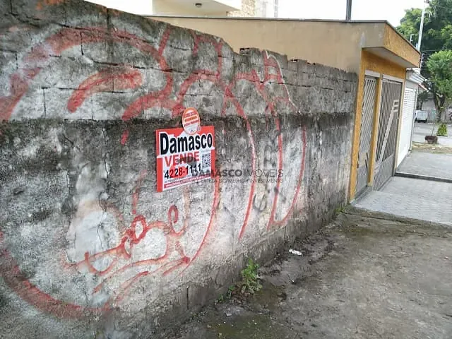 Terreno à venda, no bairro Sítio da Figueira em São Paulo
