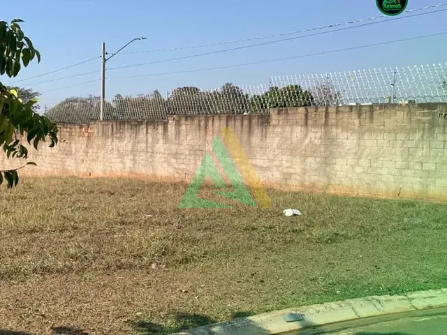 Terreno com 339m², à venda, no bairro Condomínio Morro Vermelho em Mogi Mirim