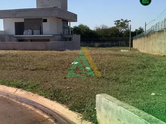 Terreno com 339m², à venda, no bairro Condomínio Morro Vermelho em Mogi Mirim