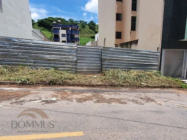 Terreno com 240m², à venda, no bairro Canaã em Ipatinga