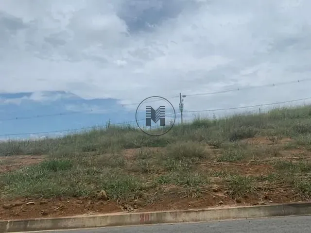 Terreno com 160m², à venda, no bairro Figueira em Guaratinguetá