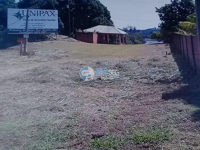 Terreno com 3150m², à venda, no bairro Centro em Primeiro de Maio