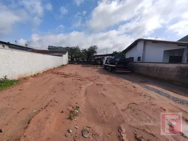 Terreno com 360m², à venda, no bairro Itapema do Norte em Itapoá