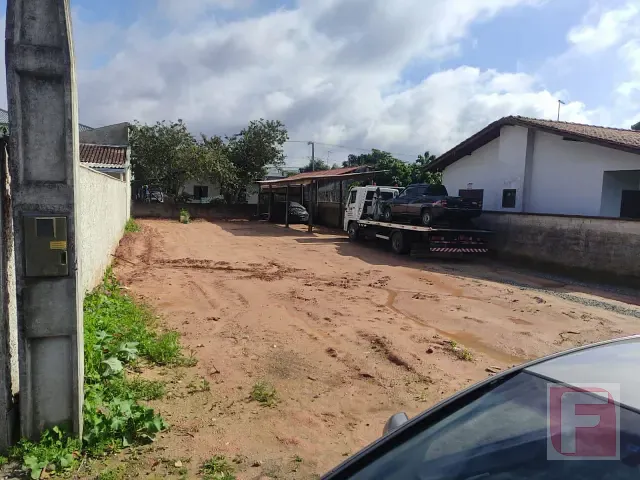 Terreno com 360m², à venda, no bairro Itapema do Norte em Itapoá