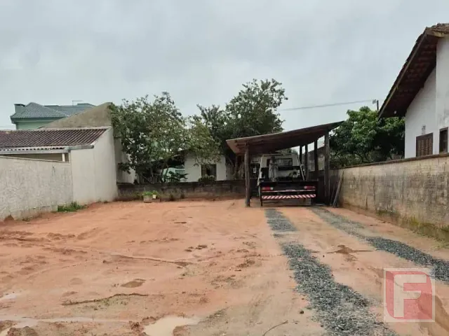 Terreno com 360m², à venda, no bairro Itapema do Norte em Itapoá