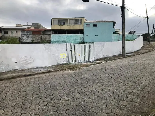 Terreno com 1800m², à venda, no bairro Jardim Atlântico em Florianópolis