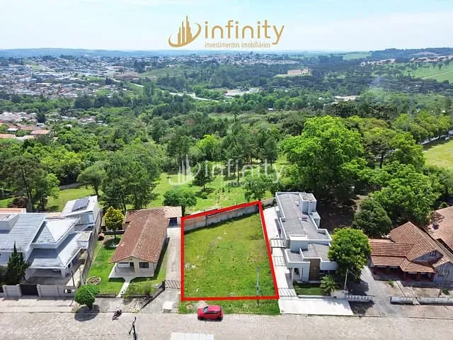 Terreno com 526m², à venda, no bairro Vila Ferroviária em Mafra