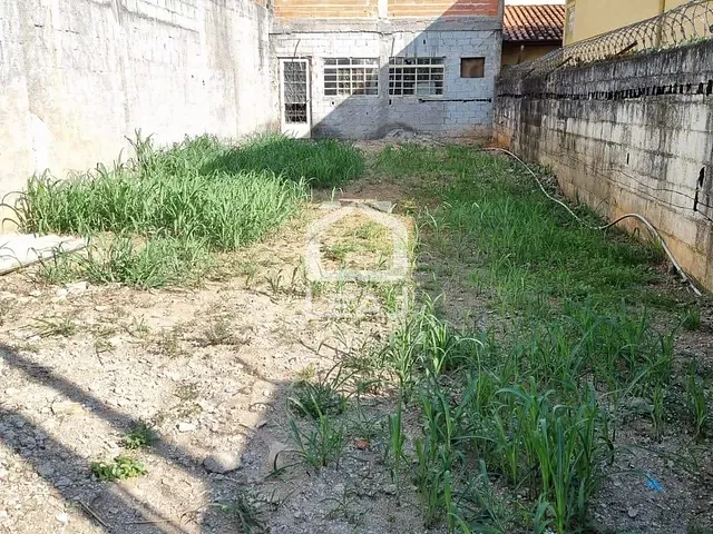 Terreno com 150m², à venda, no bairro Jardim Sandra em São Paulo