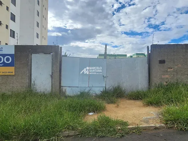 Terreno com 2600m², à venda, no bairro Candeias em Vitória da Conquista