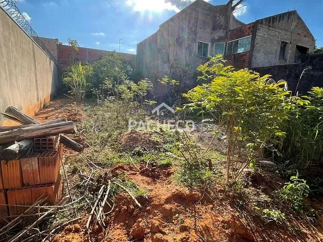Terreno com 250m², à venda, no bairro Parque Residencial Rochele II em Santa Bárbara D'Oeste