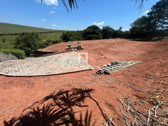 Terreno com 2175m², à venda, no bairro Bosques da Pedra em Bragança Paulista