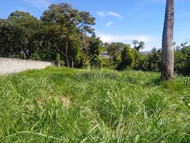Terreno com 2010m², à venda, no bairro Portal dos Nobres em Guaxupé