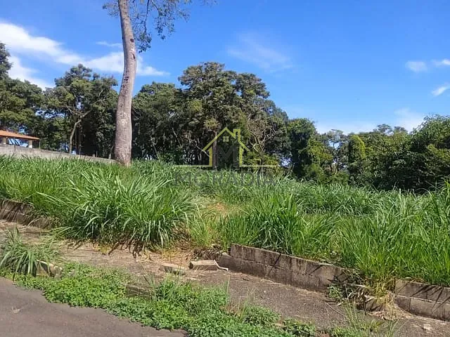 Terreno com 2010m², à venda, no bairro Portal dos Nobres em Guaxupé