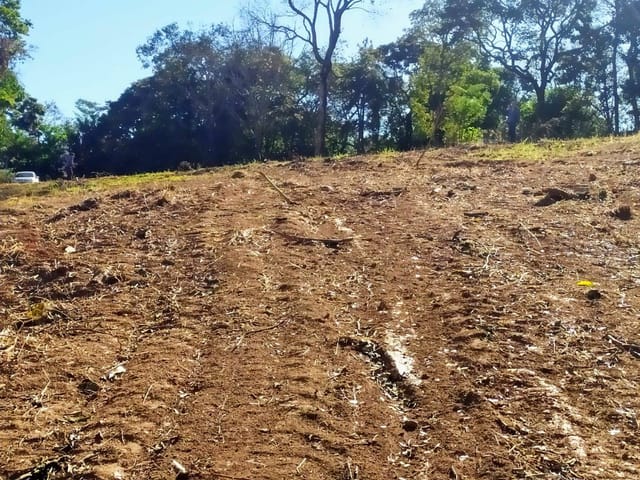 Terreno com 2700m², à venda, no bairro CENTRO em Igarapé