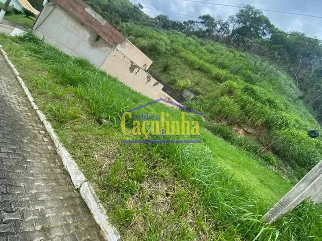 Terreno com 960m², à venda, no bairro Matadouro em Barra do Piraí