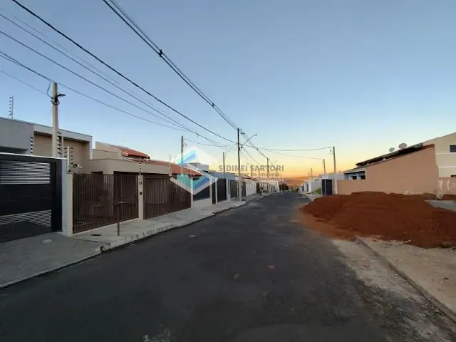 Terreno com 310m², à venda, no bairro Pompéia 3  em Jacarezinho