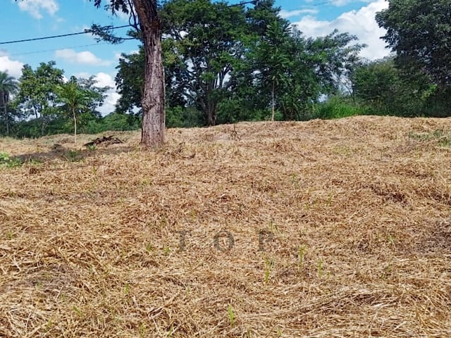 Terreno com 2000m², à venda, no bairro Reserva das Aroeiras em Bela Vista de Goiás