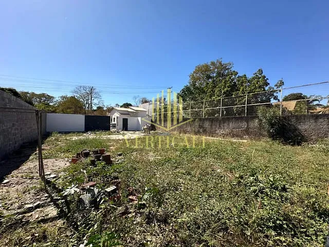 Terreno com 435m², à venda, no bairro Santa Rosa em Cuiabá