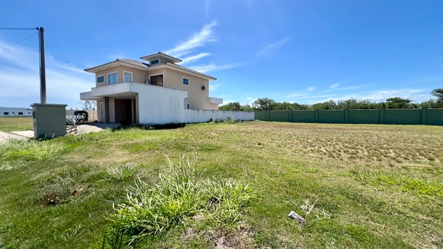 Terreno com 375m², à venda, no bairro Ogiva em Cabo Frio