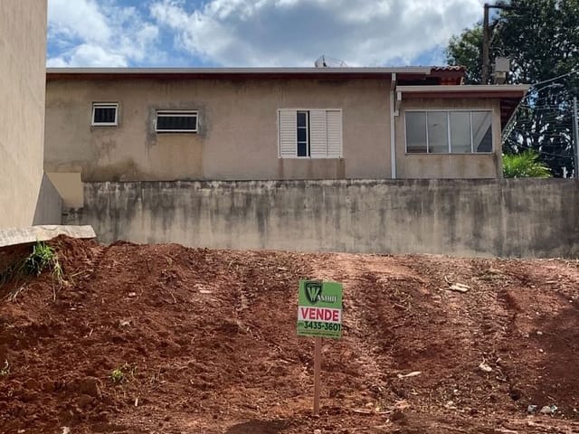 Terreno com 300m², à venda, no bairro Jardim Nova Extrema em Extrema