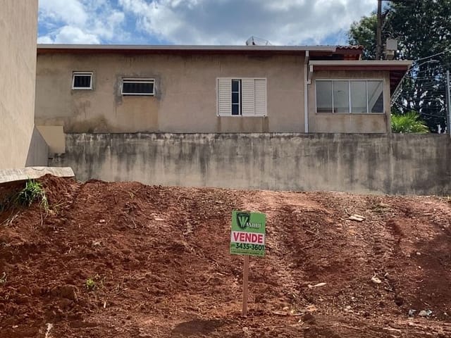 Terreno com 300m², à venda, no bairro Jardim Nova Extrema em Extrema