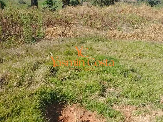 Terreno com 881m², à venda, no bairro Capela em Cambuí